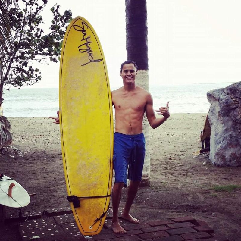 Alex - Surf Instructor
